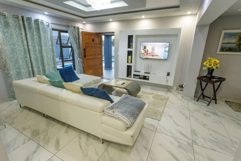 Villa Cozier Glitz Kapstadt 0*,  Südafrika