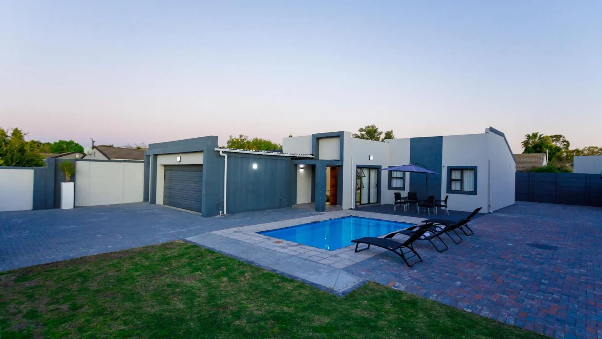 Villa Cozier Glitz Kapstadt Ferienhaus